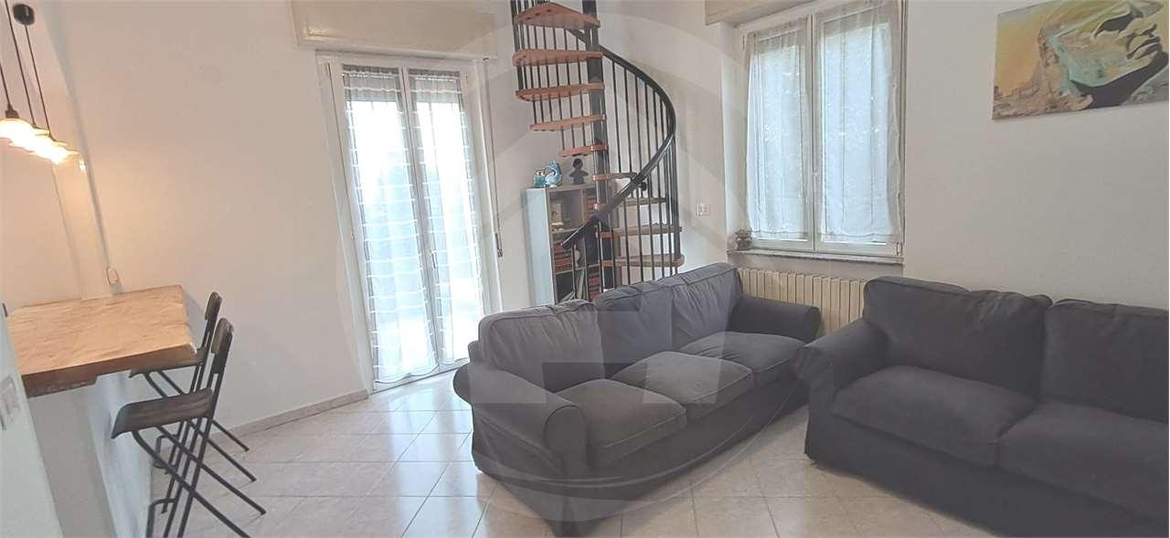 appartamento in vendita a Garbagnate Monastero