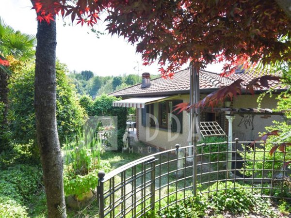 casa indipendente in vendita a Garbagnate Monastero