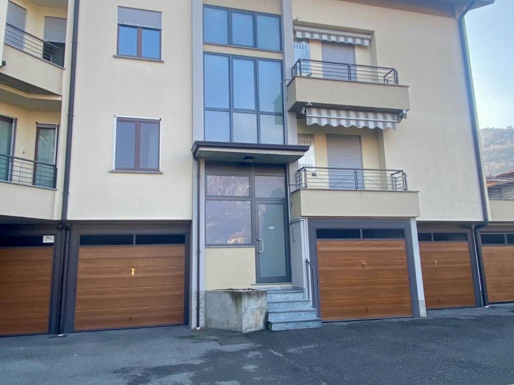 appartamento in vendita a Garlate