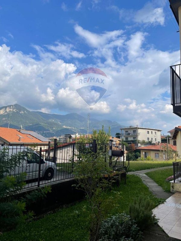 appartamento in vendita a Garlate