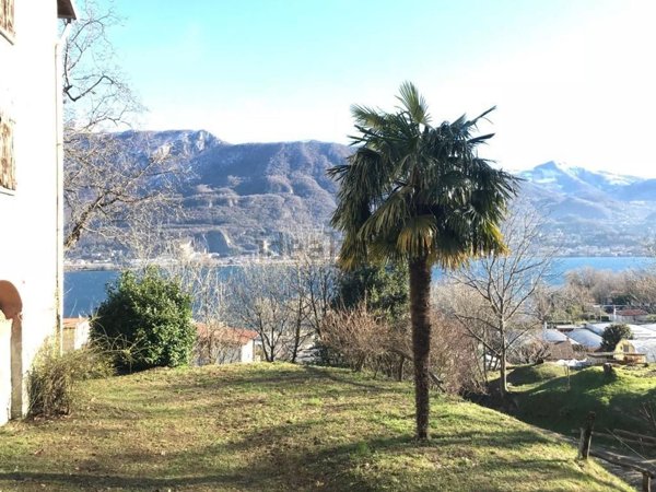 casa indipendente in vendita a Garlate