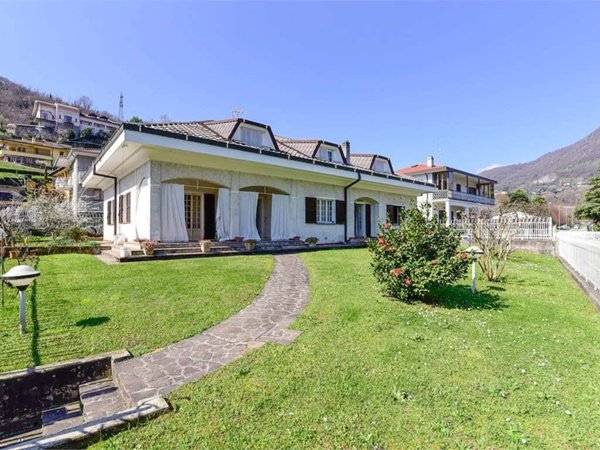 casa indipendente in vendita a Garlate