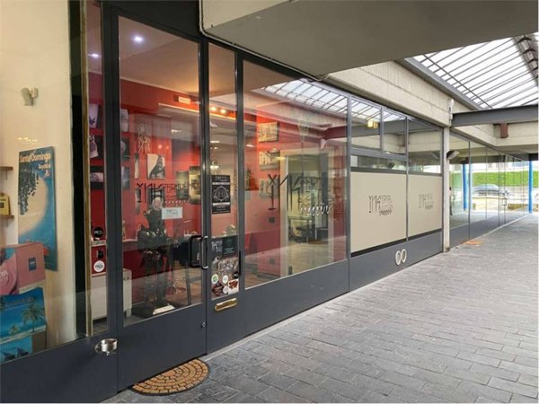 negozio in vendita a Garlate