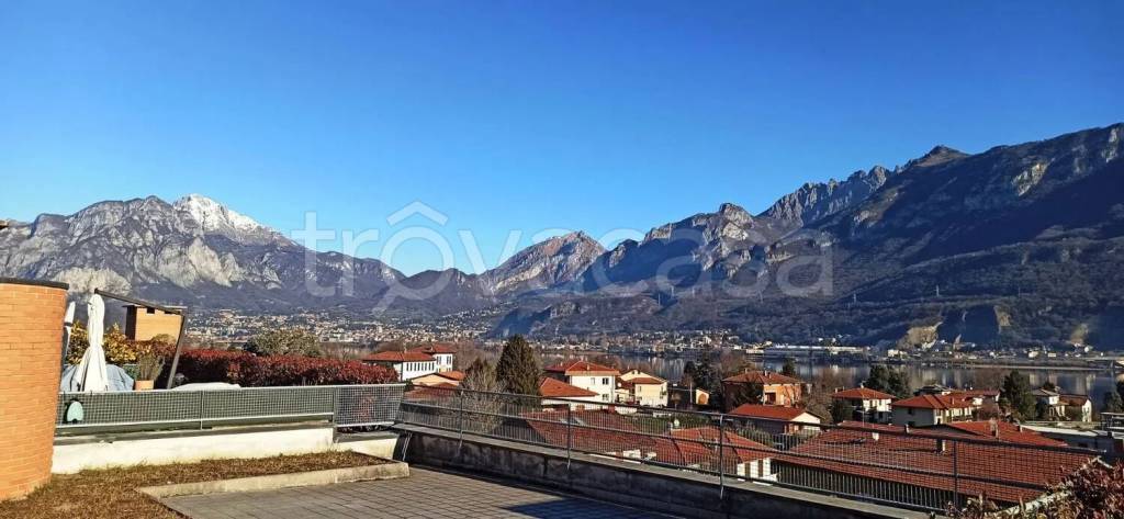 appartamento in vendita a Garlate