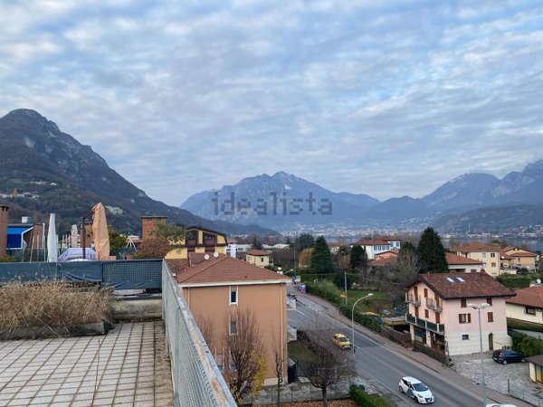 appartamento in vendita a Garlate