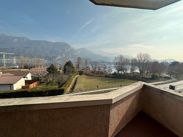 appartamento in vendita a Garlate