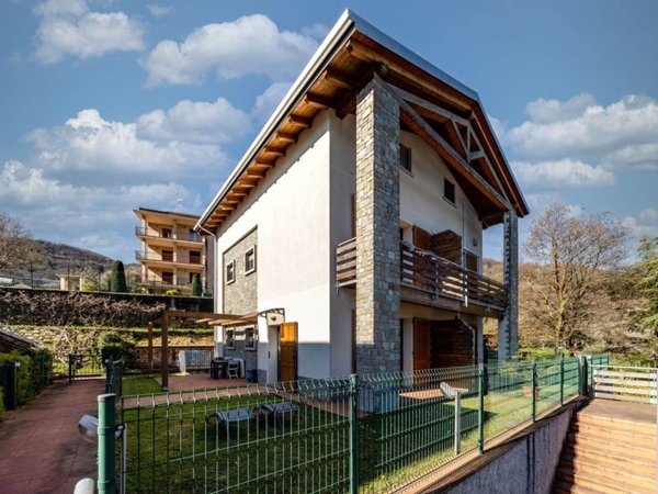 appartamento in vendita a Garlate