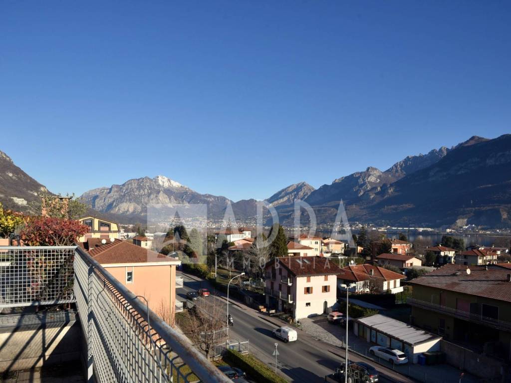 appartamento in vendita a Garlate