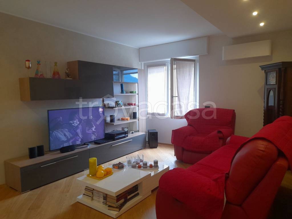 appartamento in vendita a Garlate