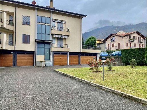 appartamento in vendita a Garlate