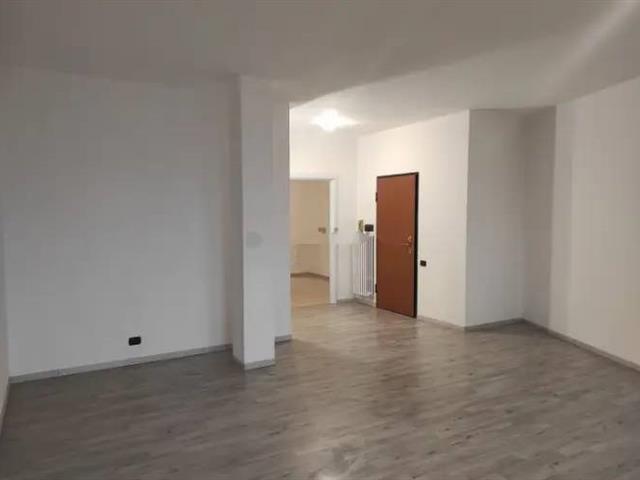 appartamento in vendita ad Imbersago