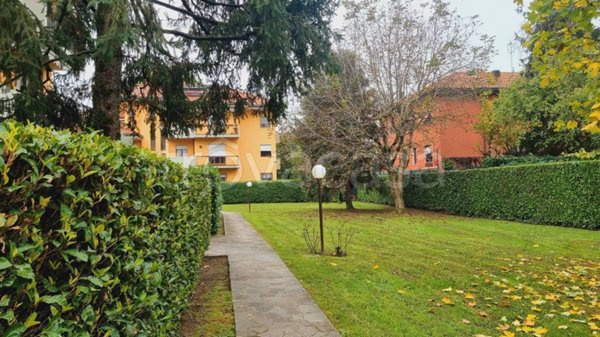 appartamento in vendita ad Imbersago