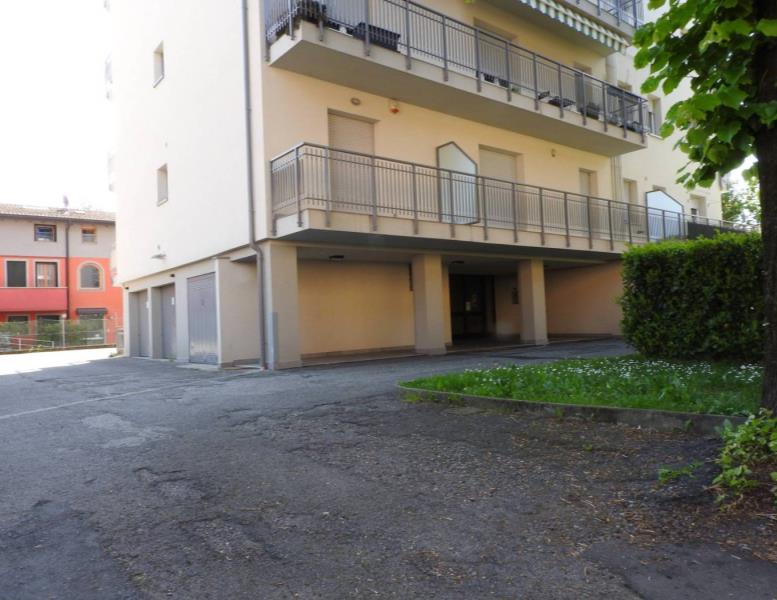 appartamento in vendita ad Imbersago
