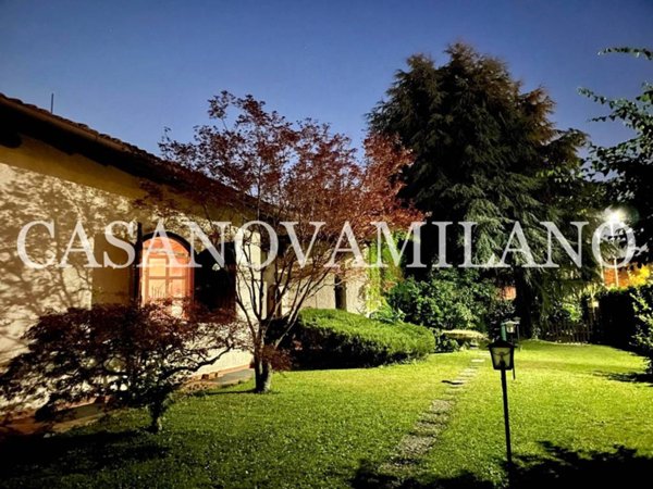 casa indipendente in vendita ad Imbersago