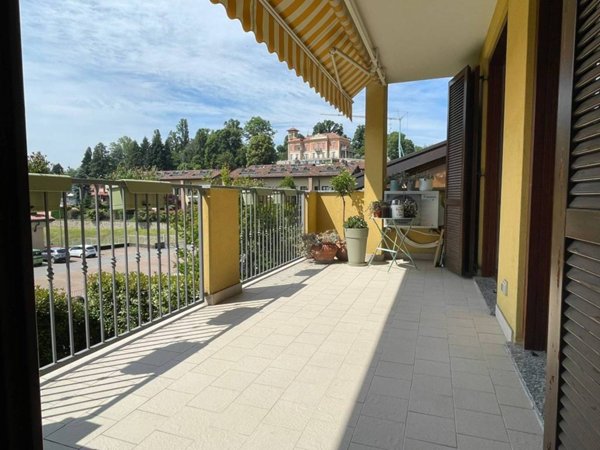 appartamento in vendita ad Imbersago