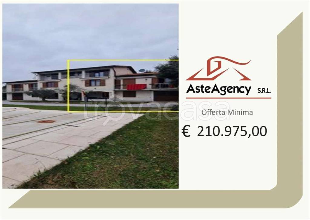 casa indipendente in vendita ad Imbersago