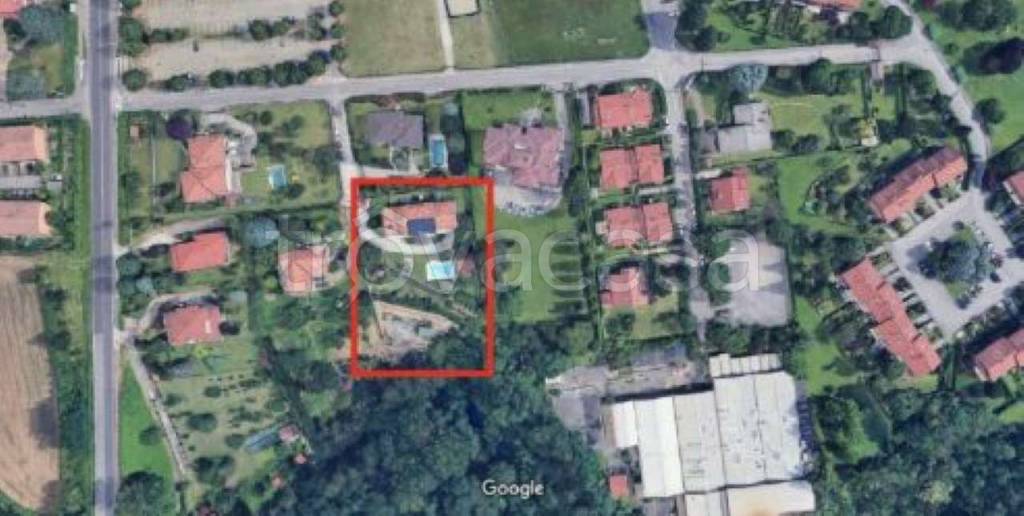appartamento in vendita ad Imbersago