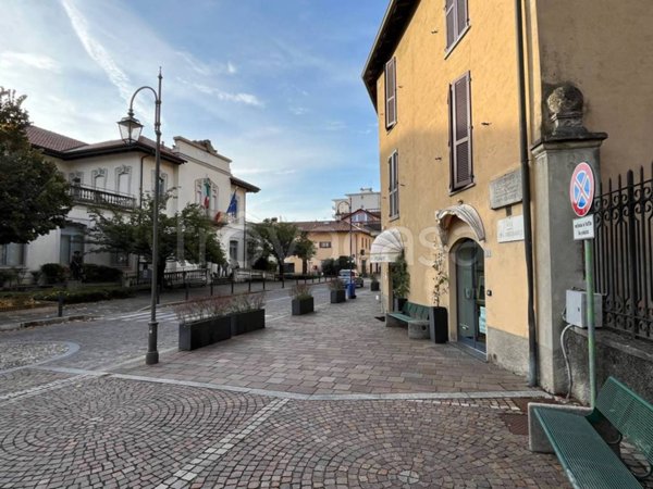 trivano in vendita ad Imbersago