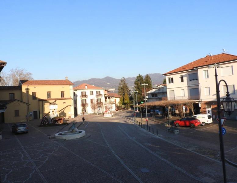 appartamento in vendita ad Imbersago