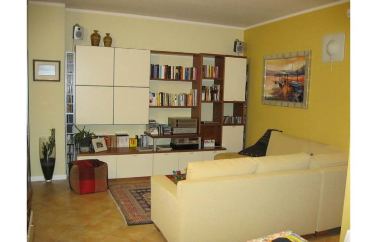 casa indipendente in vendita ad Imbersago