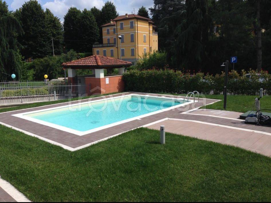 appartamento in vendita ad Imbersago