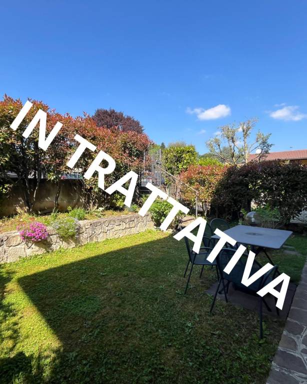 casa indipendente in vendita ad Imbersago