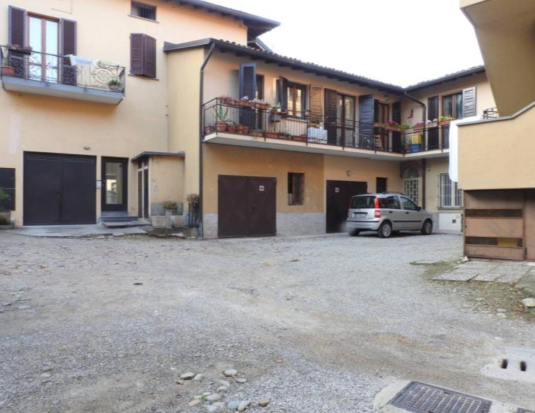 appartamento in vendita ad Imbersago