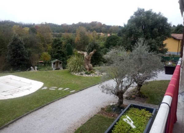 casa indipendente in vendita ad Imbersago