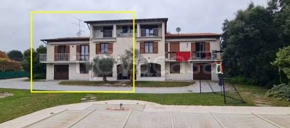 appartamento in vendita ad Imbersago