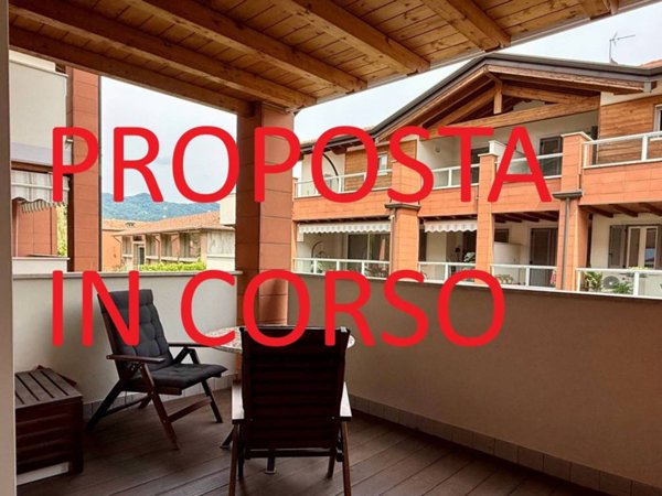 appartamento in vendita ad Imbersago