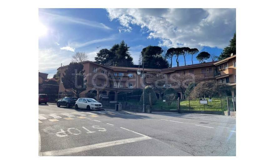 appartamento in vendita ad Imbersago