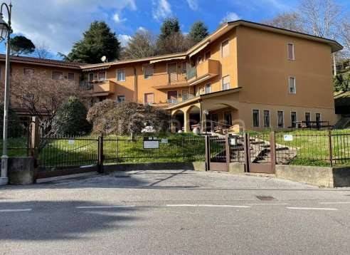 appartamento in vendita ad Imbersago