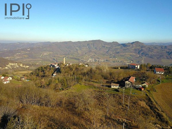 casa indipendente in vendita a Denice in zona Gorghi