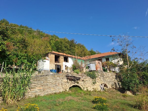 appartamento in vendita a Denice