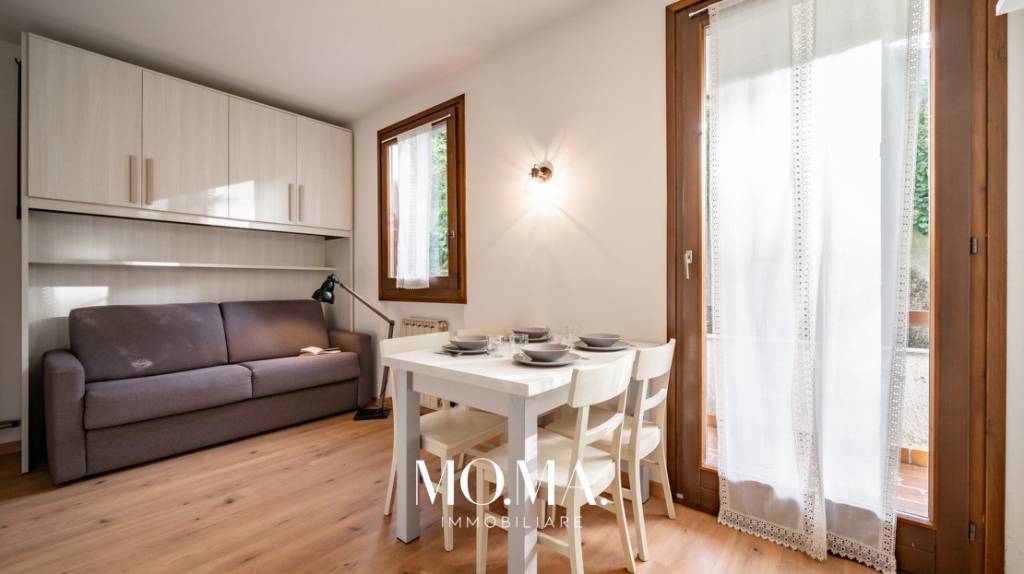monolocale in vendita ad Introbio
