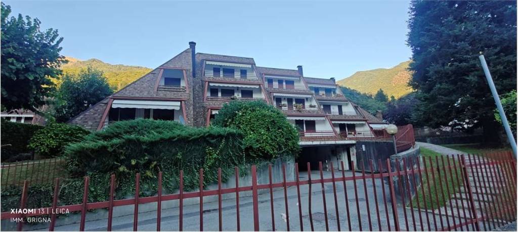 appartamento in vendita ad Introbio