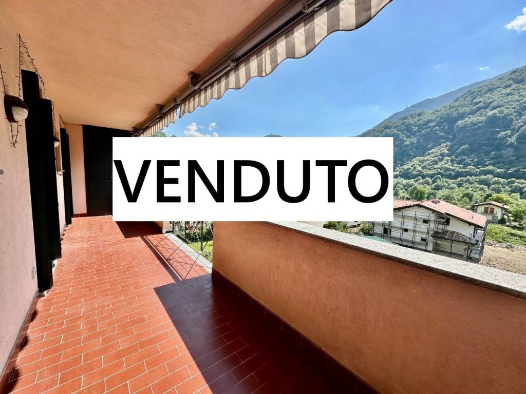 appartamento in vendita ad Introbio
