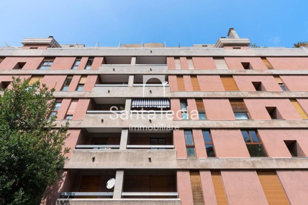 appartamento in vendita a Lecco in zona Pescarenico