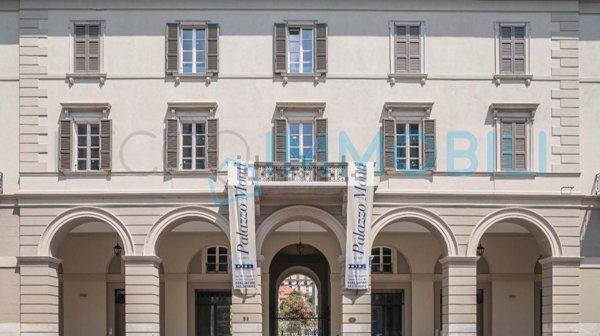 appartamento in vendita a Lecco in zona Lecco Centro