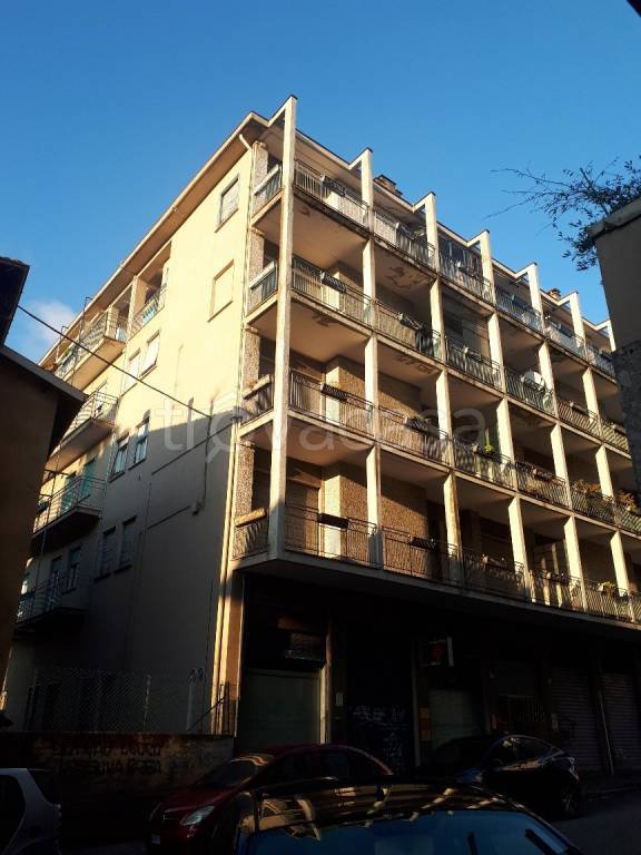 appartamento in vendita a Lecco in zona Viale Turati