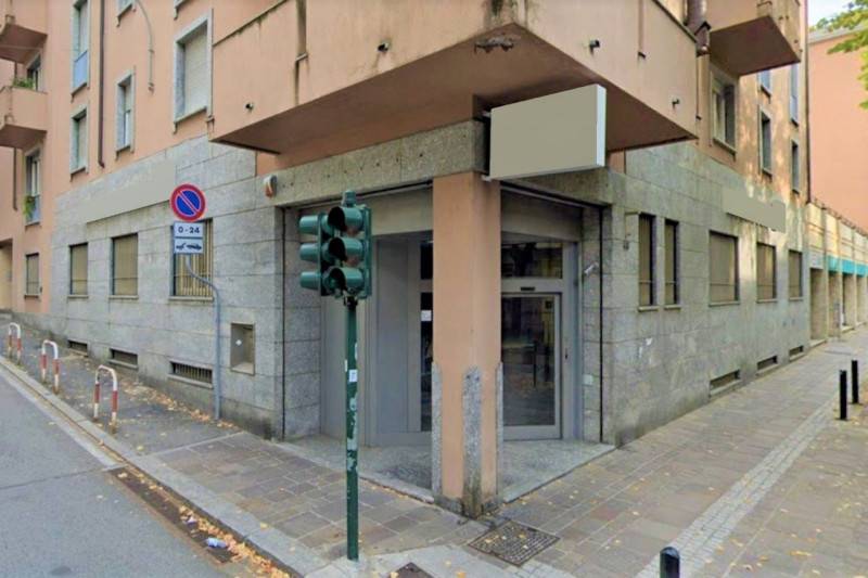 ufficio in vendita a Lecco in zona Viale Turati
