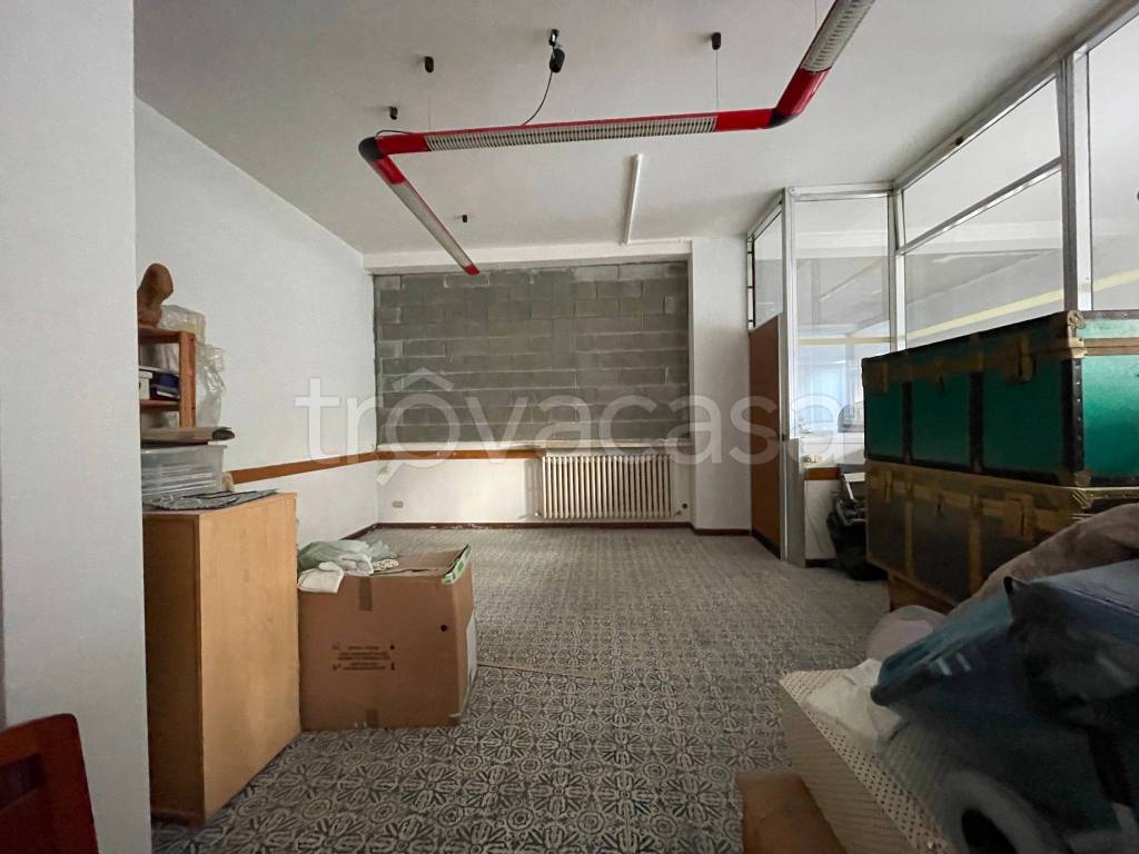 appartamento in vendita a Lecco in zona San Giovanni