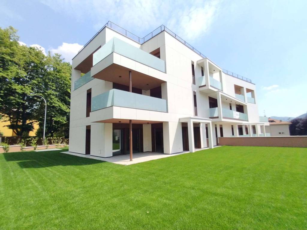appartamento in vendita a Lecco