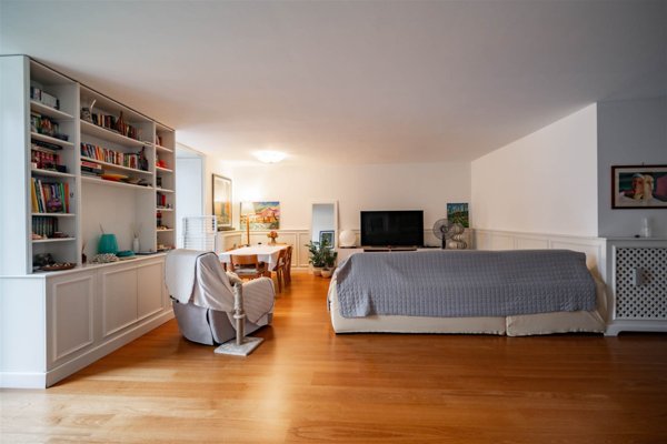 appartamento in vendita a Lecco in zona Castello