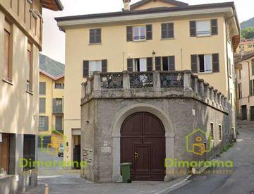 appartamento in vendita a Lecco in zona Rancio