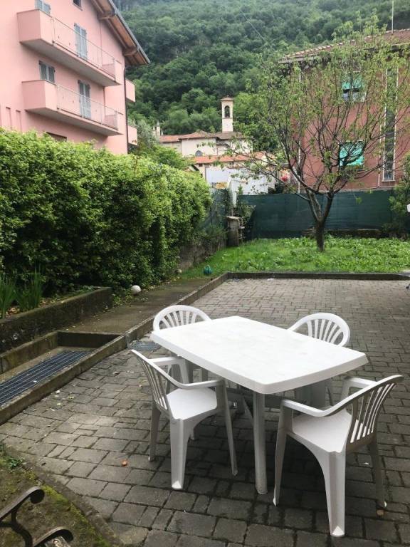appartamento in vendita a Lecco in zona Chiuso