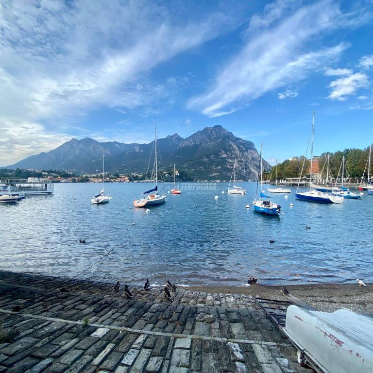appartamento in vendita a Lecco in zona Lecco Centro