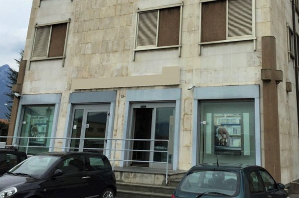 ufficio in vendita a Lecco in zona Via Belfiore