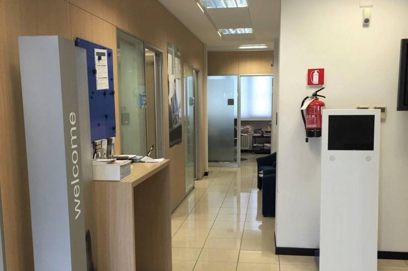 ufficio in vendita a Lecco in zona Via Belfiore