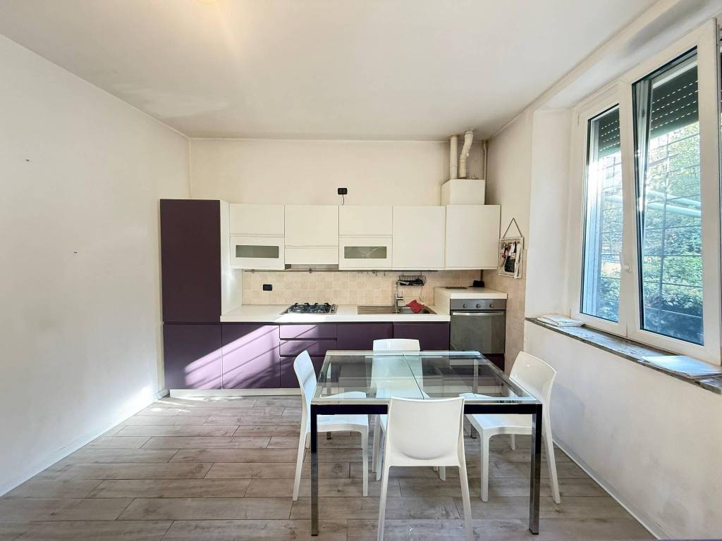 appartamento in vendita a Lecco in zona Castello